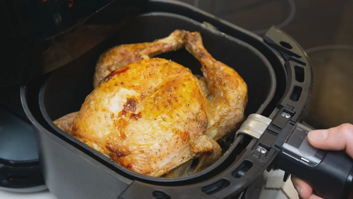 Le nuove norme UE riguardano la tua airfryer: presto le cose cambieranno