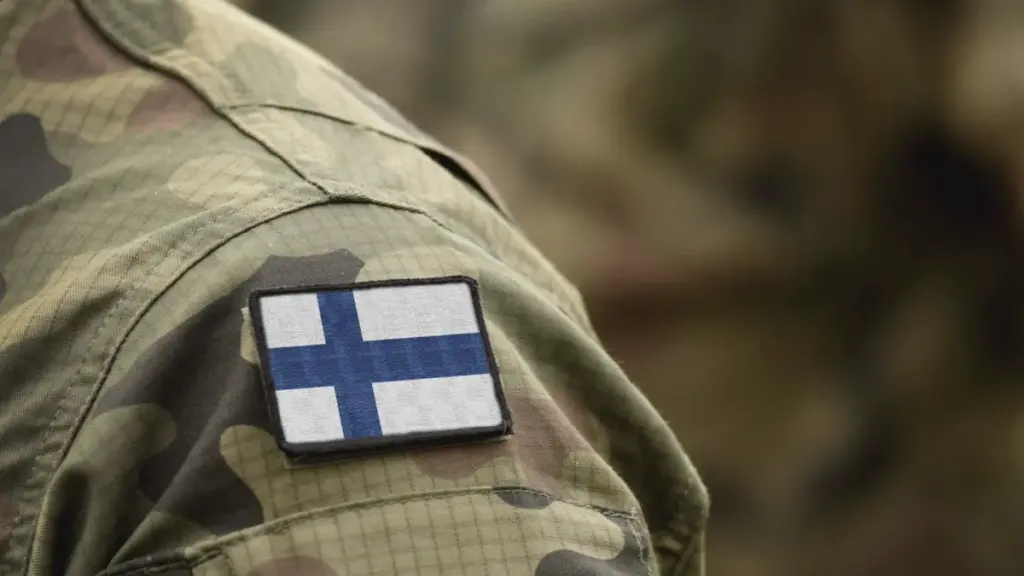La Finlandia rivede le leggi sulle armi nucleari dopo gravi minacce di droni al confine